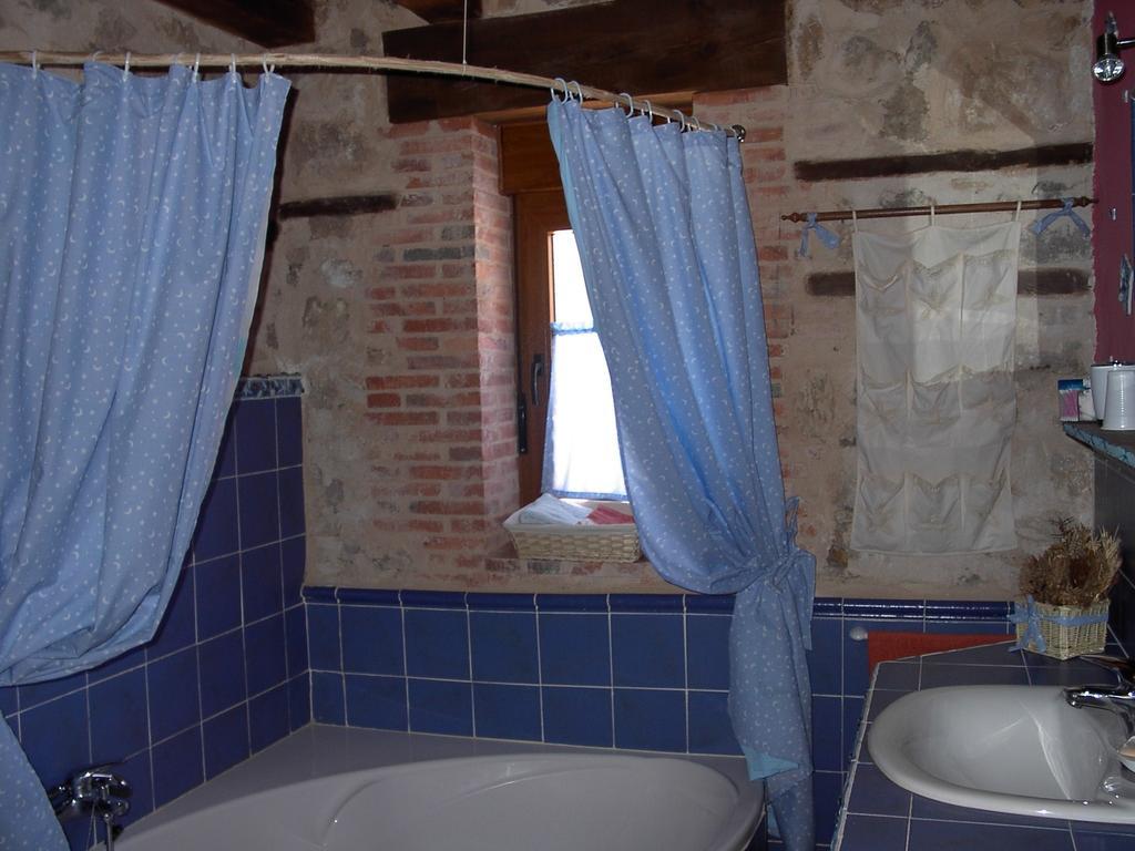 Casa Rural Pincherres Mata de Quintanar Δωμάτιο φωτογραφία